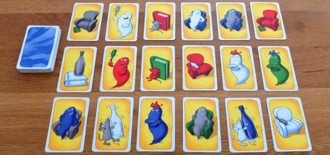 おばけキャッチの内容物：60枚の写真カード
